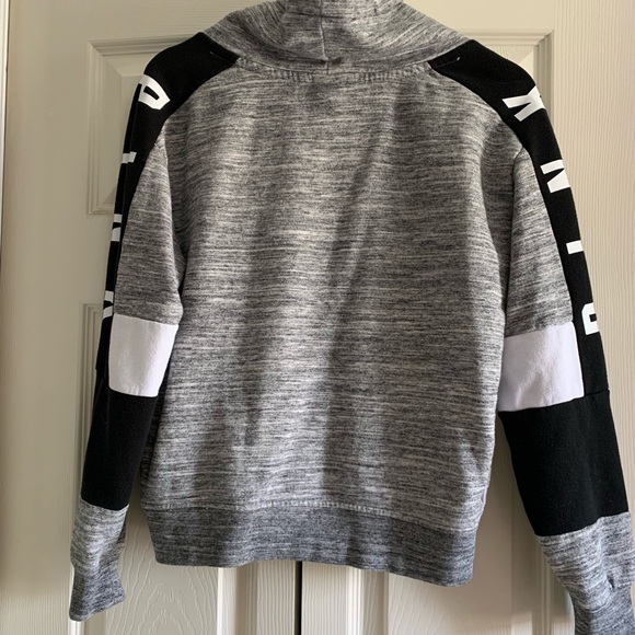 PINK Victoria’s Secret Pull Over sz XS - Picture 6 of 8